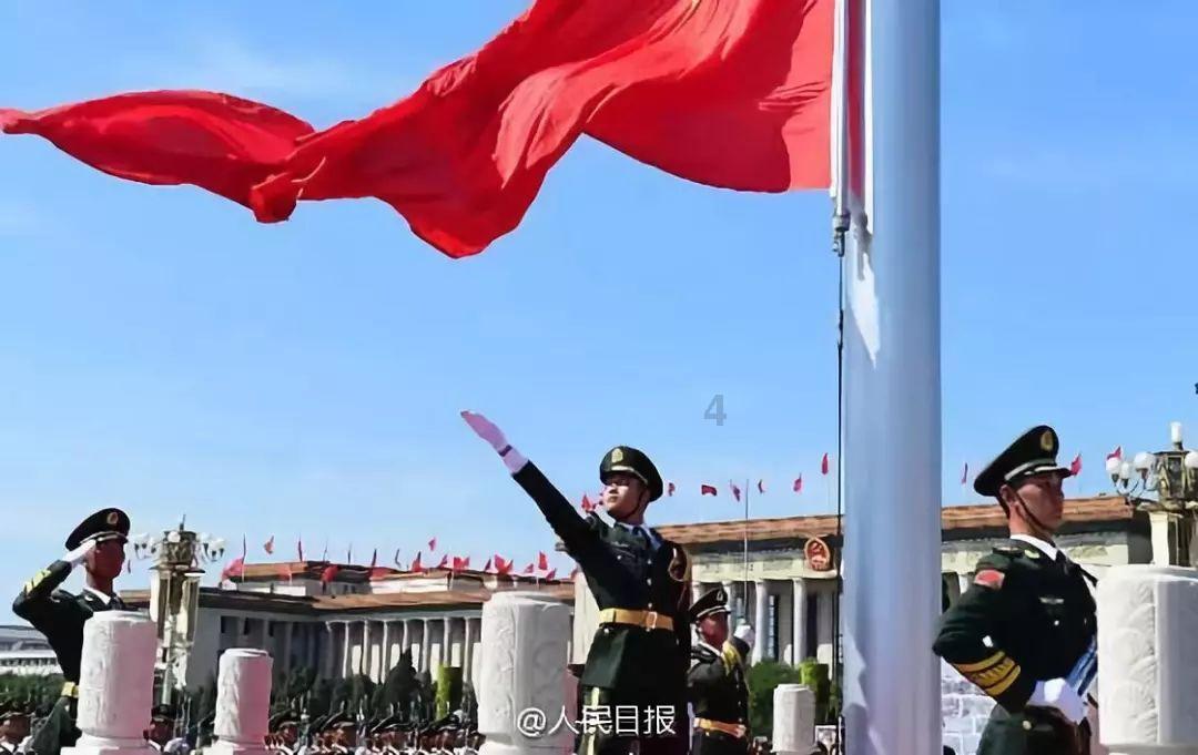 拜仁vs奥格斯堡首发：戴尔首次先发！凯恩、萨内、穆西亚拉出战